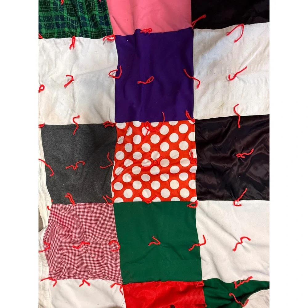 Vintage Handmade Patchwork Tie Quilt Eclectic Boho Mix Pattern Twin 70x84